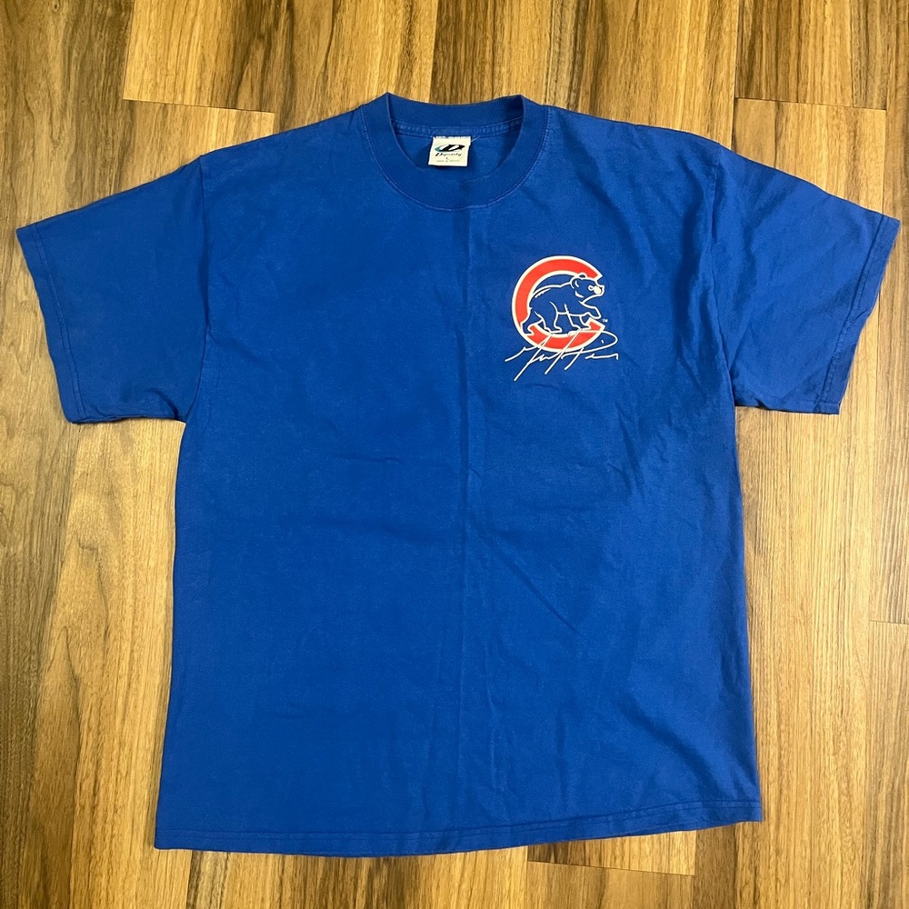 Vintage 2004 Chicago Cubs T-shirt Large